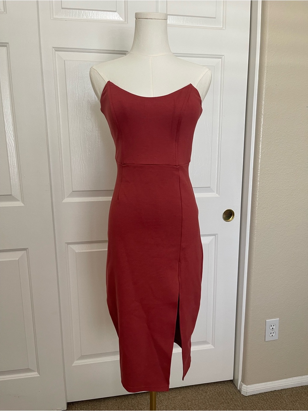 Superdown Strapless Midi Dress